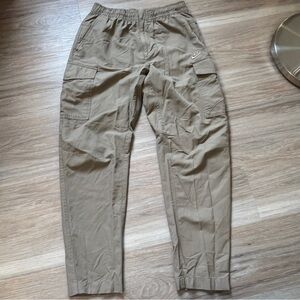 Nike Men’s Tan Cargo Pants Elastic Waist Size M beige joggers ankle